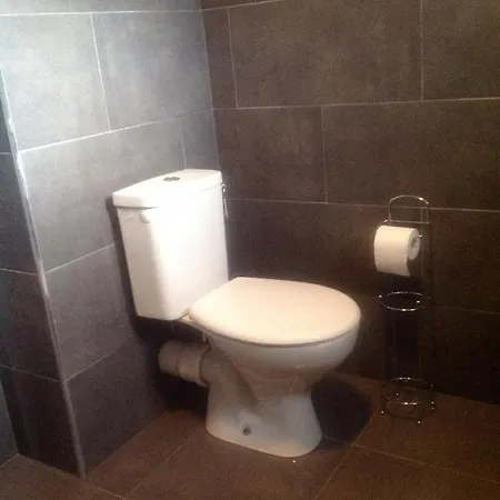 Dans Neuve Et Calme Apartament *