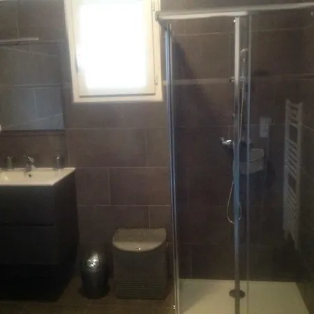 Apartament Dans Neuve Et Calme Corte (Corsica)