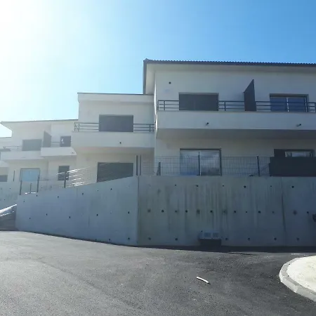 Apartament Dans Neuve Et Calme Corte (Corsica)